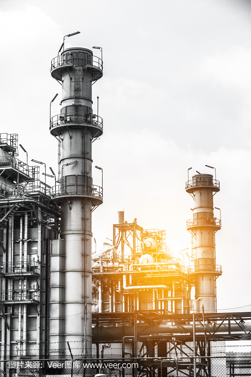 關閉工業區。石油和天然氣煉制工業工廠。